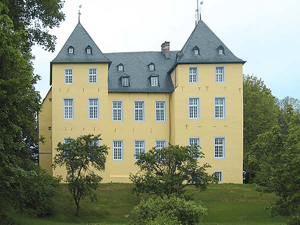 Revitalisierung Denkmalschutz Schloss Alfter Fassade
